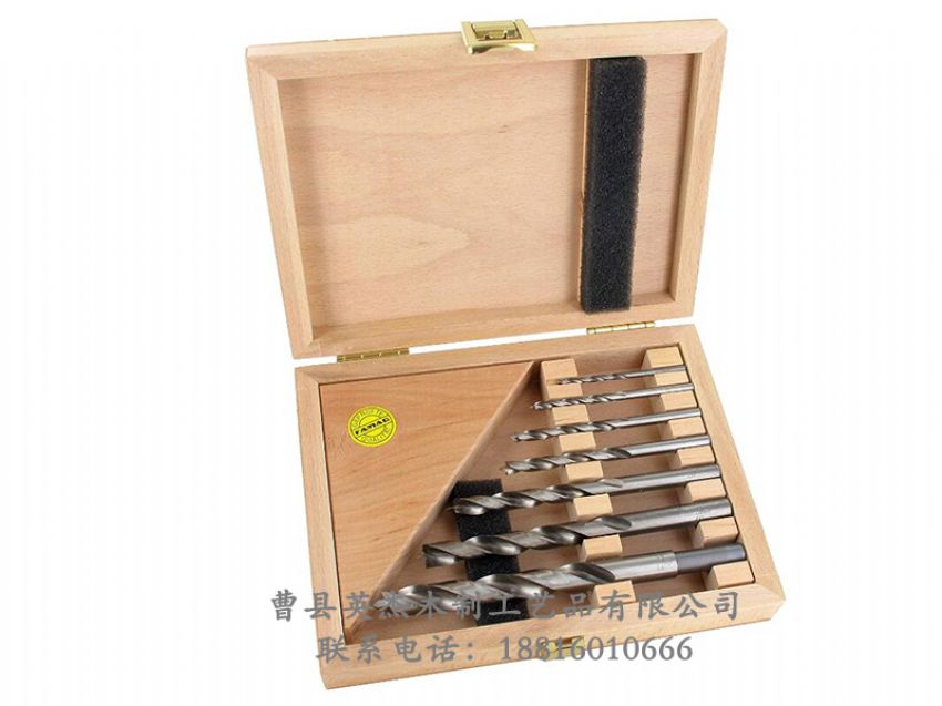 點擊查看詳細信息<br>標題：木制文具包裝盒 閱讀次數(shù)：215